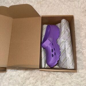 Suicoke Women’s Sandals Miles in Bright Purple Mens 6 women’s 8 HTF new in box